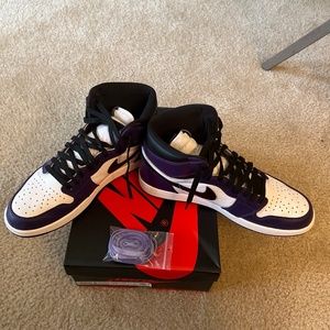 Men’s tennis shoes